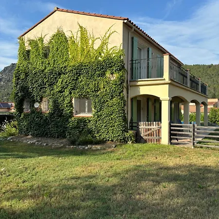 Villa Mimosa - Modern With Private Pool & Mountain View
